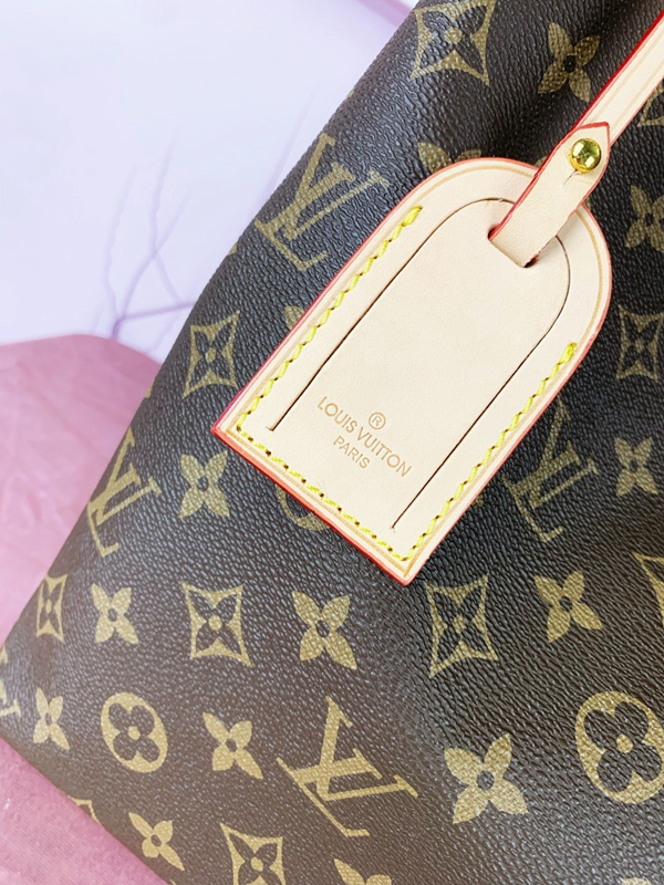 ルイヴィトンバッグ素材ディテール